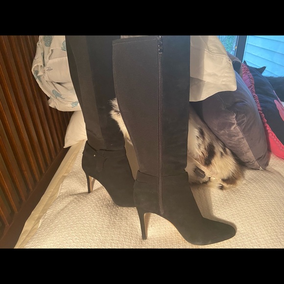 White House Black Market boots - Picture 3 of 3